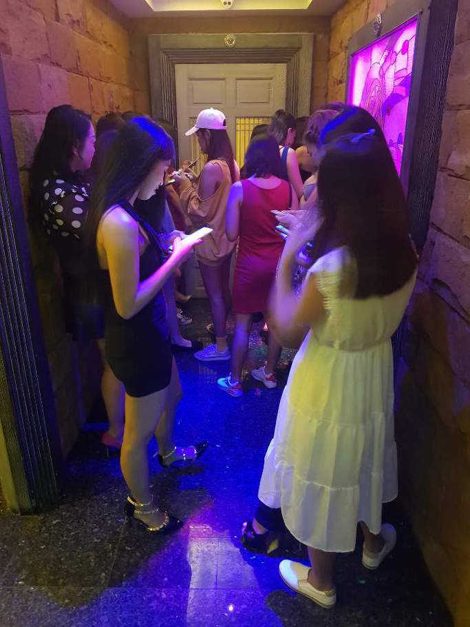 방콕 한인 노래방을 가는 이유?